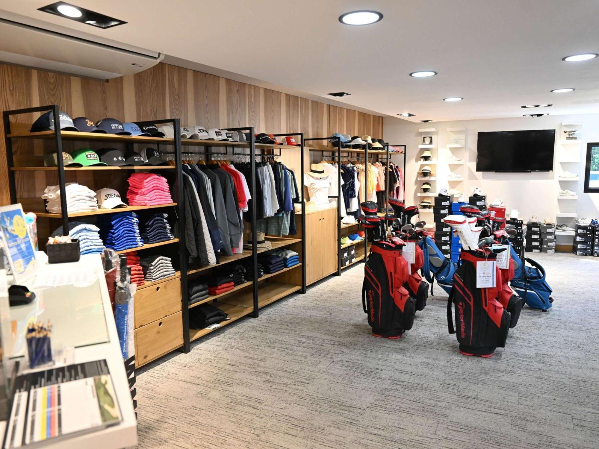Mercure Brignoles Golf De Barbaroux & Spa Ngoại thất bức ảnh